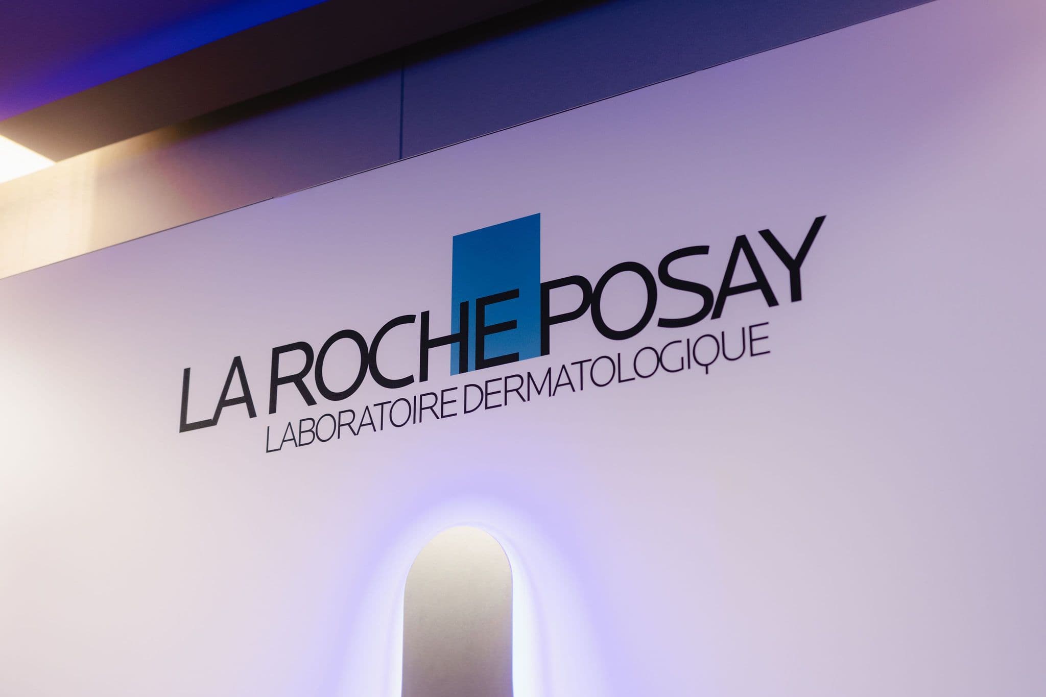 La Roche-Posay launch event in Auckland, guests and the room, event photography by Sonna Studios